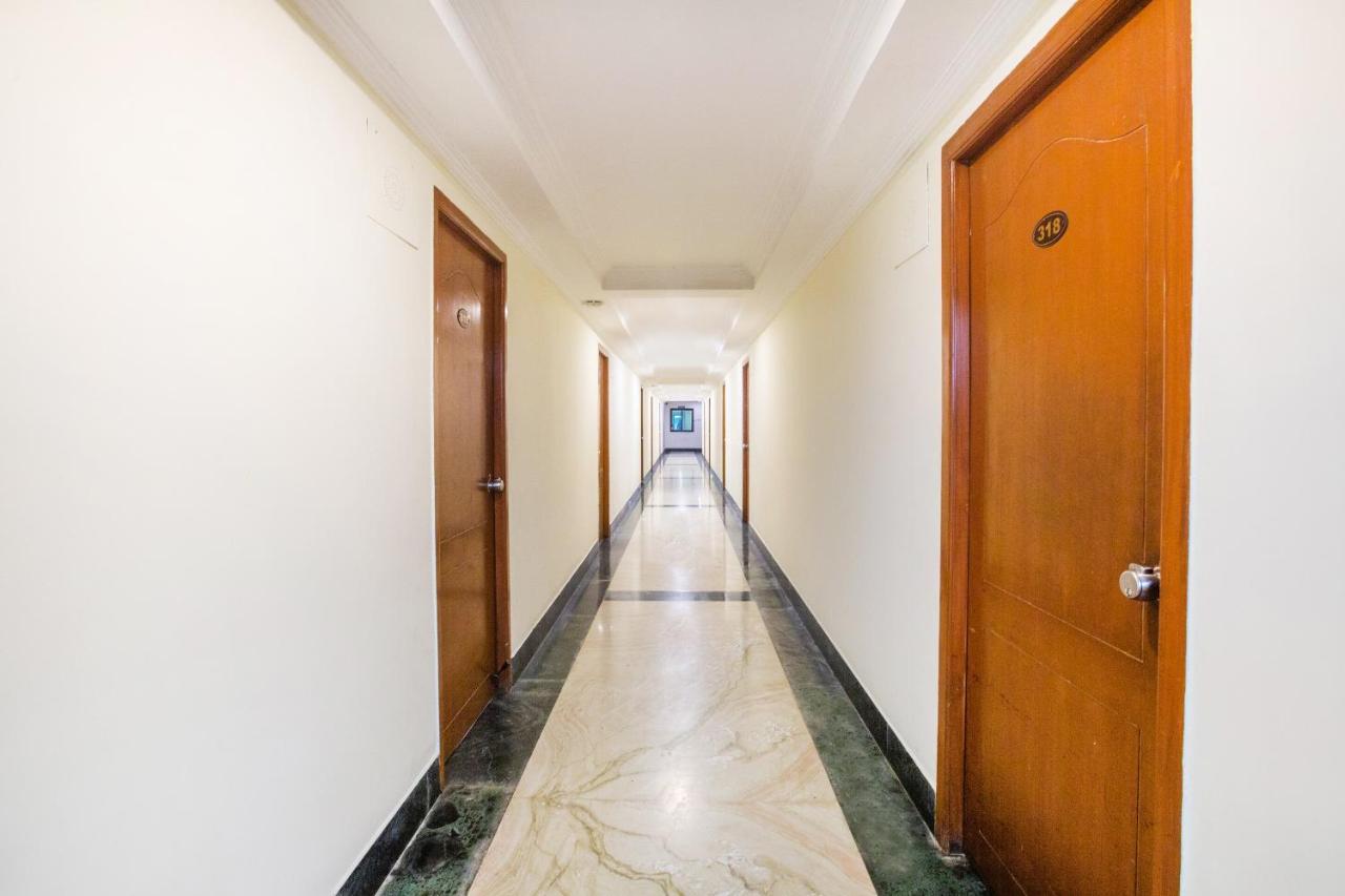 Capital O 69831 Hotel Mount Heera เชนไน ภายนอก รูปภาพ